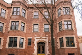 551 W Melrose St Unit 1E, Chicago, IL 60657