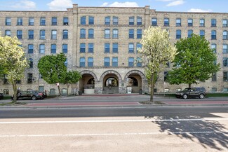 940 Monroe Ave NW Unit 559, Grand Rapids, MI 49503