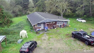 32203 Douglas Dr, Ocean Park, WA 98640