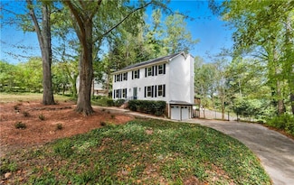 51 Queen Anne Dr SE, Mableton, GA 30126