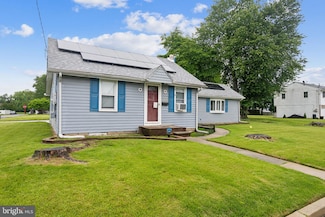 156 Highland Ave, Pennsville, NJ 08070
