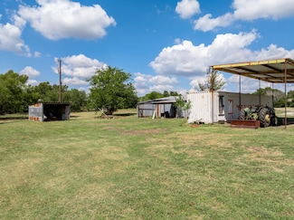 4819 Heritage Pkwy, Leroy, TX 76624