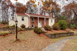 43 Windy Ridge Rd, Jefferson, MA 01522