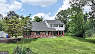 4744 Dunston Rd, Bensalem, PA 19020