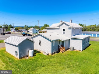 1218 E Main St, Luray, VA 22835