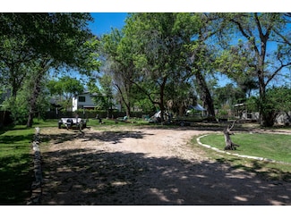 712 Nowotny Ln, Austin, TX 78702
