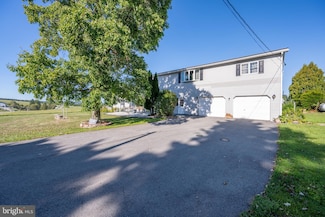 3539 Underwood Rd, Oakland, MD 21550