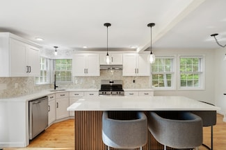 35 Spofford St, Georgetown, MA 01833