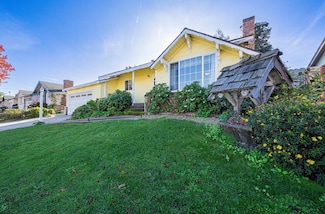 217 Iris Dr, Salinas, CA 93906