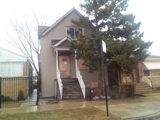 819 N Kildare Ave, Chicago, IL 60651
