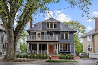 197-199 Winchester St, Brookline, MA 02446