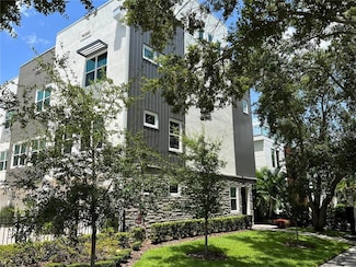 105 5th Ave N, Saint Petersburg, FL 33701