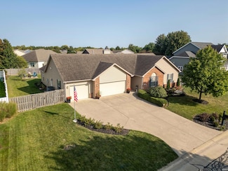 4201 Amesbury Dr, West Lafayette, IN 47906