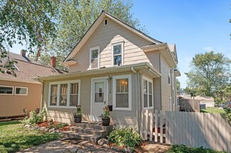 3526 22nd Ave S, Minneapolis, MN 55407
