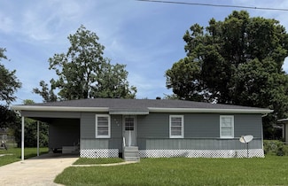 229 Carolyn Ave, Houma, LA 70363