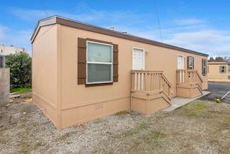 1719 W Olive Ave Unit 33, Fresno, CA 93728
