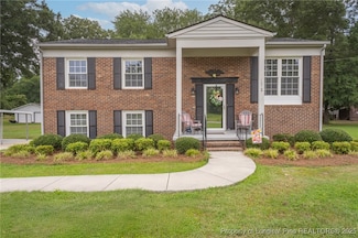 1012 Asbury Rd, Eastover, NC 28312