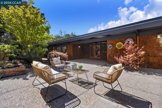 5 Brookbank Rd, Orinda, CA 94563