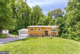 8720 Paris Pines Ct, Owings, MD 20736