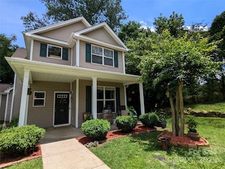 725 Chelton Ln, Fort Mill, SC 29715