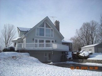 49472 Alpine Ave N, Stanchfield, MN 55080