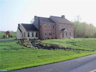 7 Davis Bridge Rd, Bernville, PA 19506