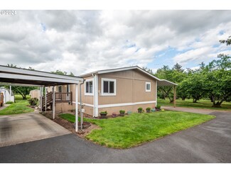 27645 Snyder Rd Unit 55, Junction City, OR 97448