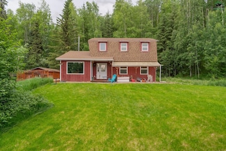 1089 Violet Dr, Fairbanks, AK 99712