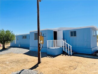 1066 Single Tree Rd, Landers, CA 92285