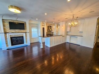 161 Tudor St Unit 4, Boston, MA 02127