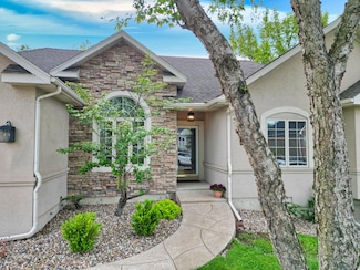 3206 S Rodeo Dr, Columbia, MO 65203