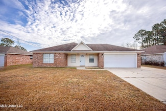 3200 N 10th St, Ocean Springs, MS 39564