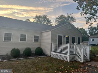 7571 Weymouth Rd, Hammonton, NJ 08037