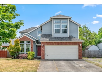 702 SW Burlingame Cir, Troutdale, OR 97060