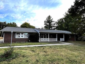 2106 Bedford Rd, Washington, IN 47501