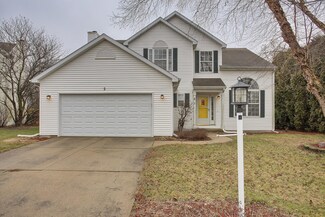 2 Tomaras Ct, Savoy, IL 61874