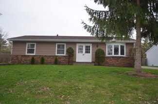 509 Rand Dr, McHenry, IL 60051