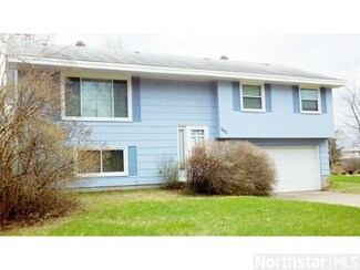 542 Westby Dr NE, Minneapolis, MN 55432