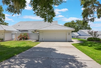 6036 Topsail Rd, Lady Lake, FL 32159