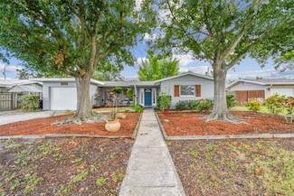 5825 30th Ave N, Saint Petersburg, FL 33710
