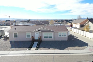 1500 Red Tail Dr, Rock Springs, WY 82901