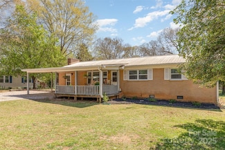 1747 Williams Cir, Lancaster, SC 29720
