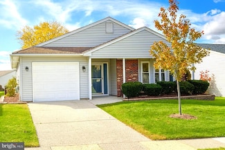 3 Deep Hollow Ln N, Columbus, NJ 08022