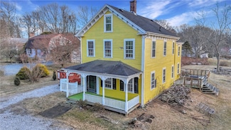 144 Union St, Portsmouth, RI 02871