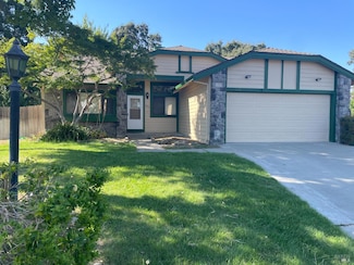 524 Oakmeadow Ct, Vacaville, CA 95687