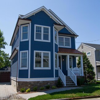 8 Cook St, Monmouth Beach, NJ 07750