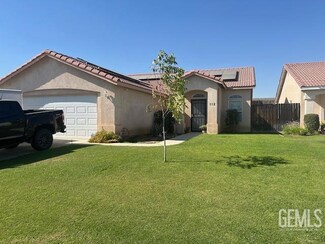 112 W Pilot Ave, Bakersfield, CA 93308
