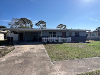1725 Kings Ct, Titusville, FL 32780