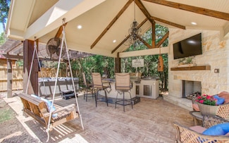 5906 Sugar Bush Dr, Magnolia, TX 77354