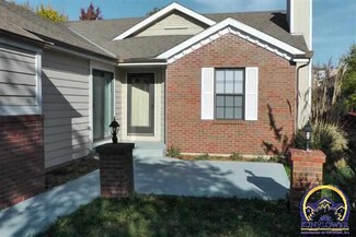 922 Christie Ct, Lawrence, KS 66049